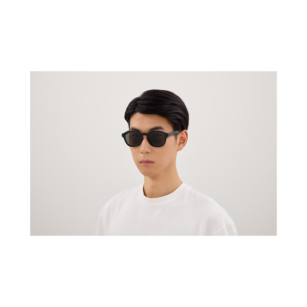 Occhiale da sole Gucci GG2109SK col. 001 black