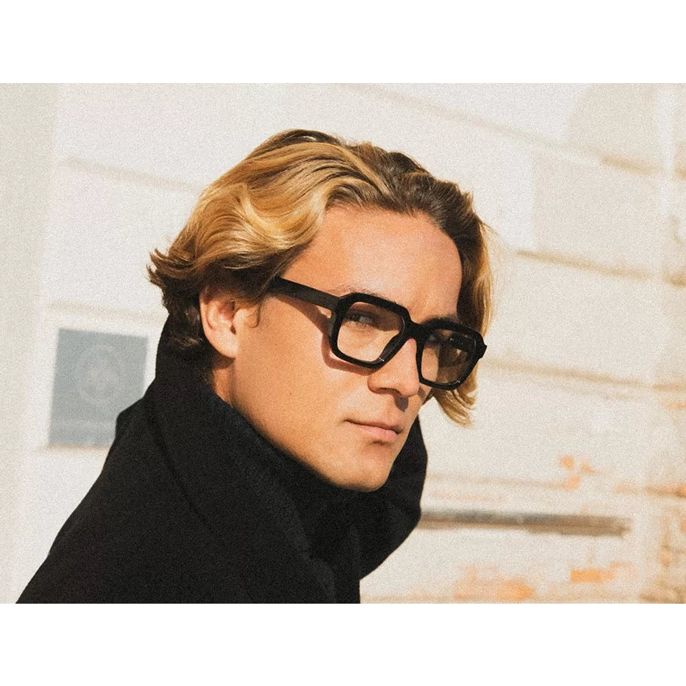 L.G.R eyeglasses RAFFAELLO 01 col. Black