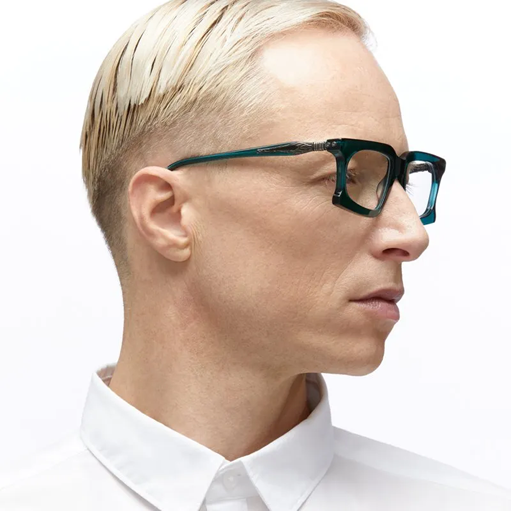 Kuboraum eyewear Model D73 col. FO