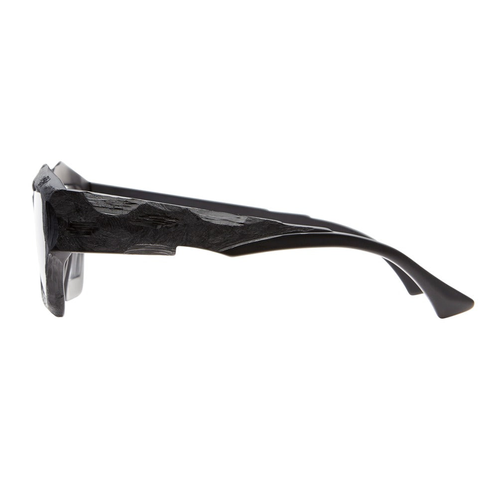Kuboraum eyewear Model F4 col. BM BA