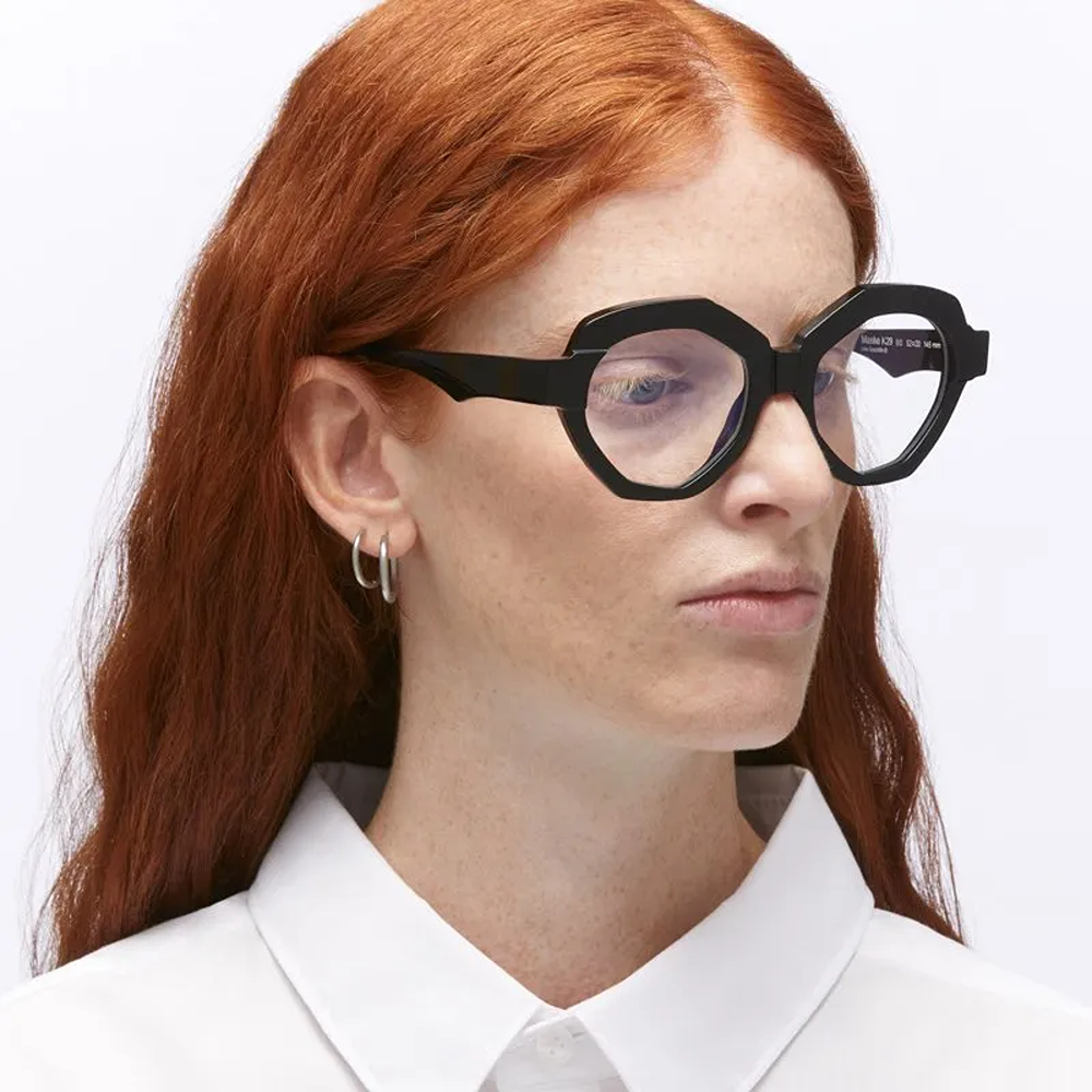 Kuboraum eyewear Model K29 col. BS