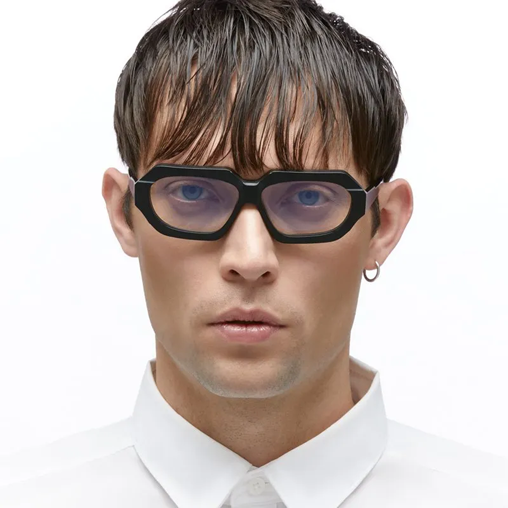 Kuboraum eyewear Model K42 col. BM