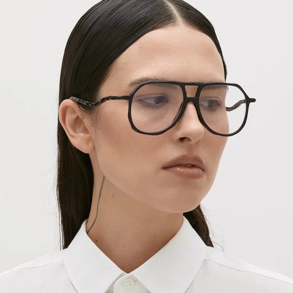 Kuboraum eyewear Model L10 col. BS