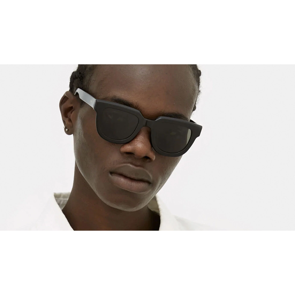 Occhiale da sole Retrosuperfuture Model Serio col. black