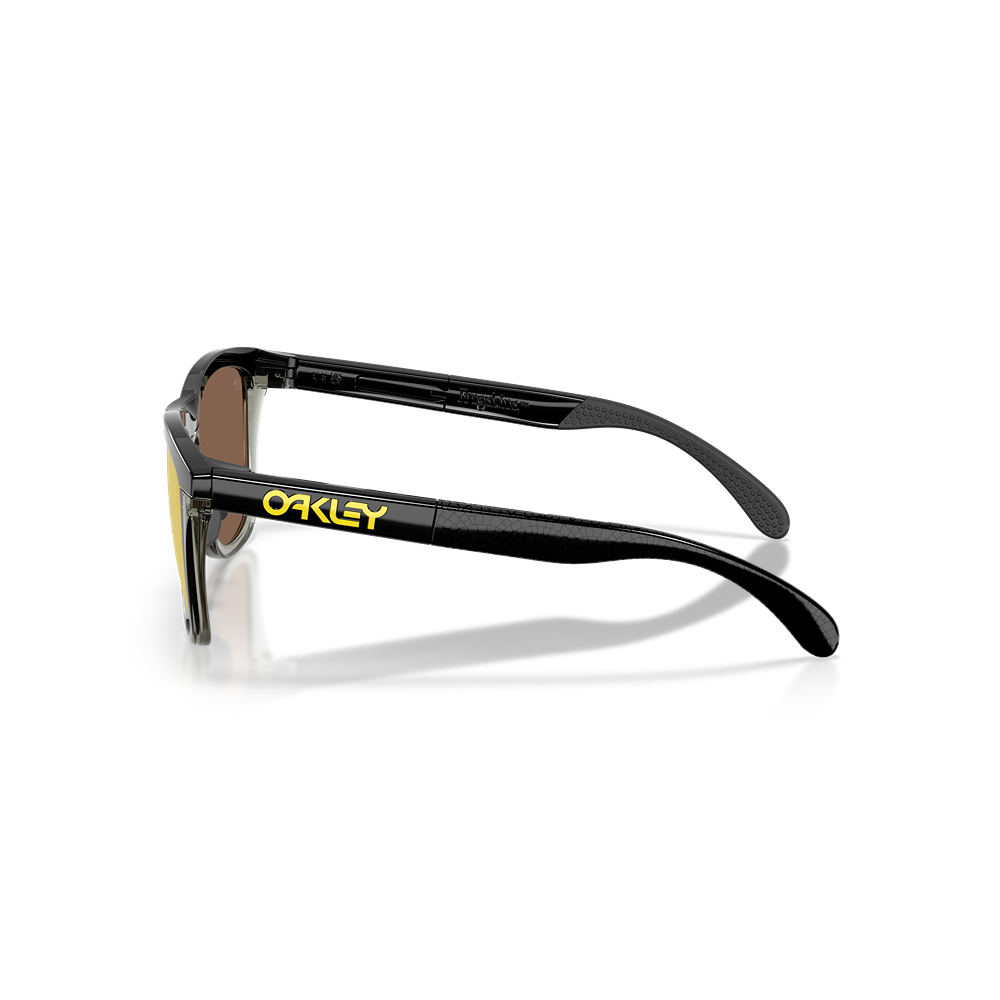Oakley sunglasses Frogskins range 9284 col. 928418