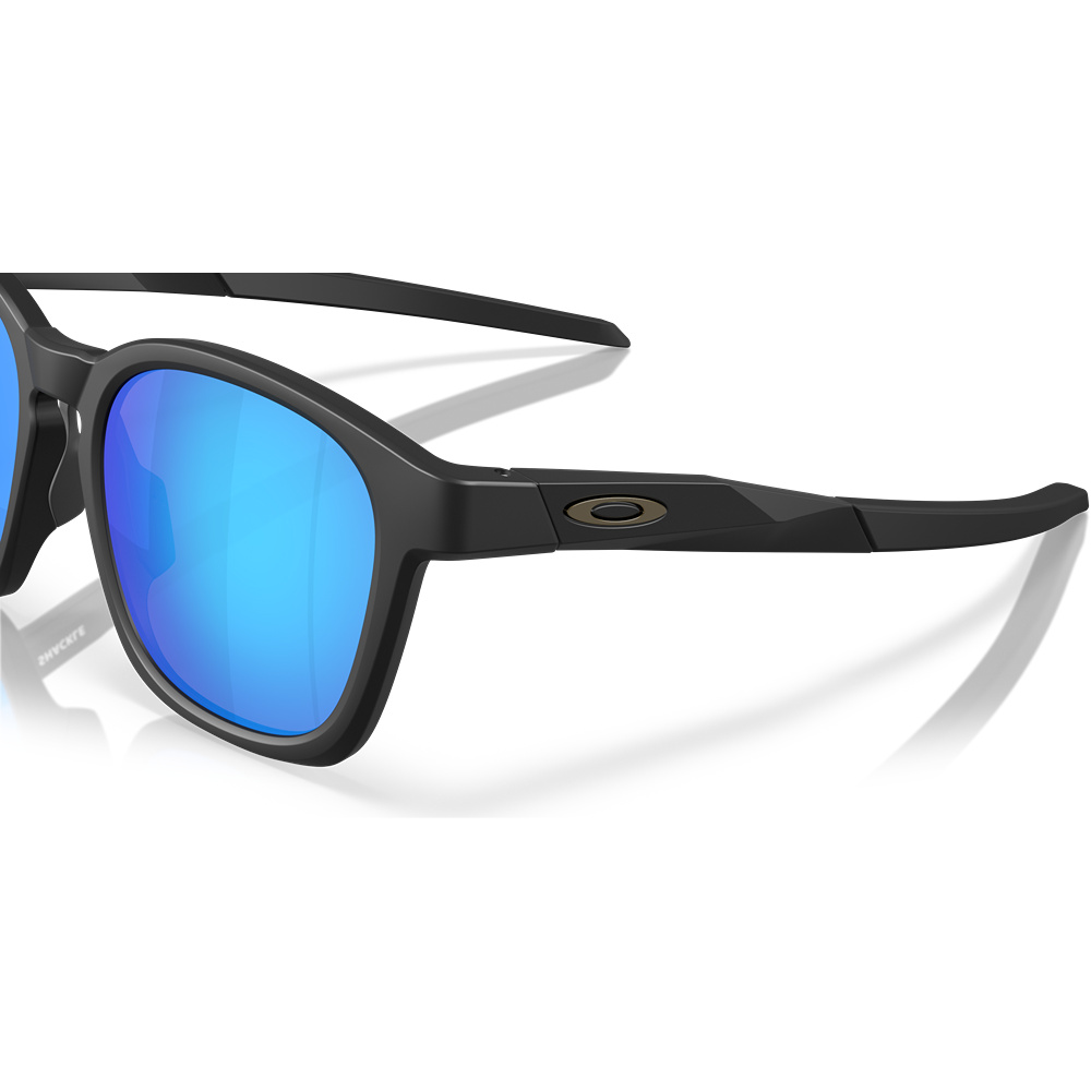Occhiale da sole Oakley Shackle 9507D  col. 950701