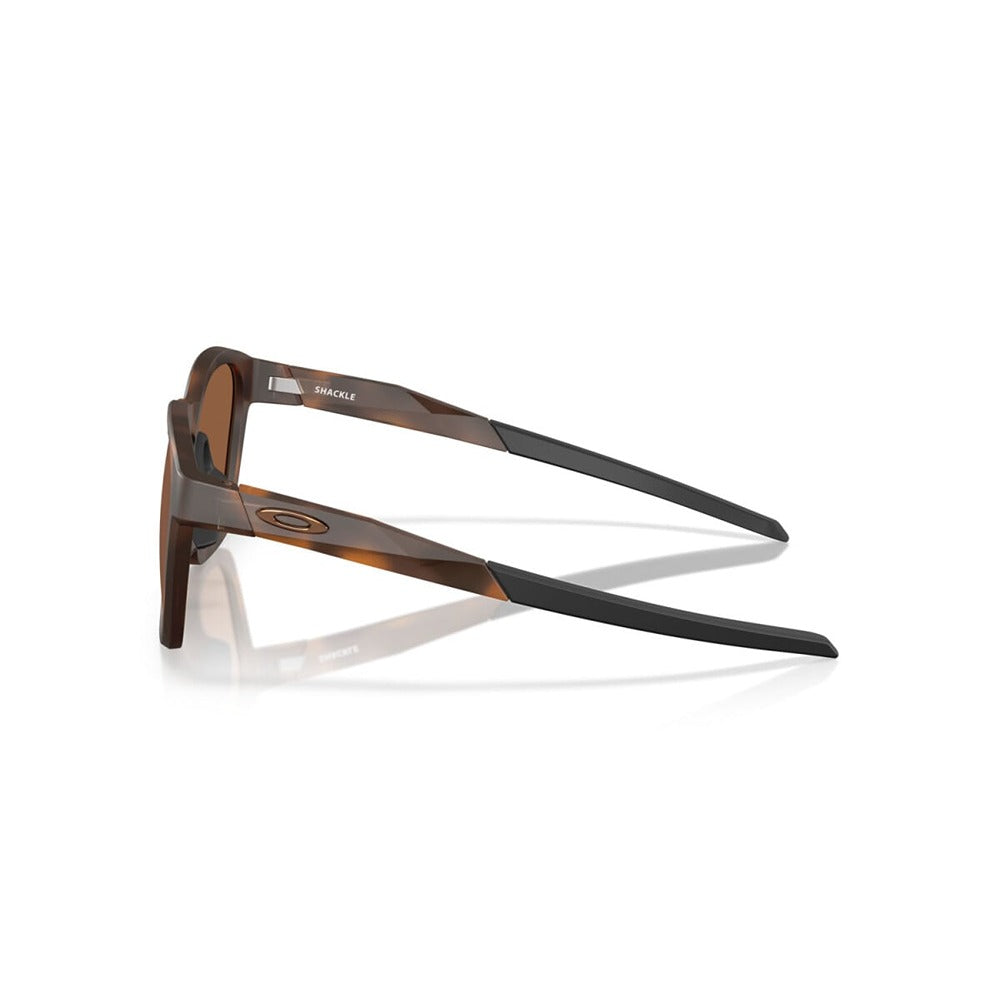 Occhiale da sole Oakley Shackle 9507D  col. 950703
