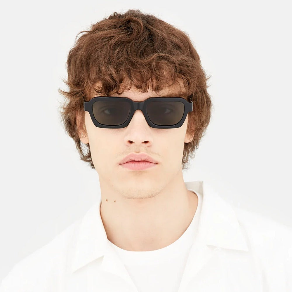 Occhiale da sole Retrosuperfuture Model Caro Black col. black