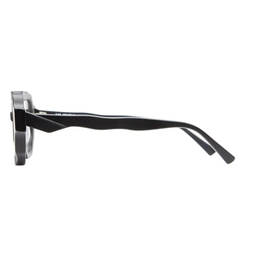 Kuboraum eyewear Model G5 col. BM HM