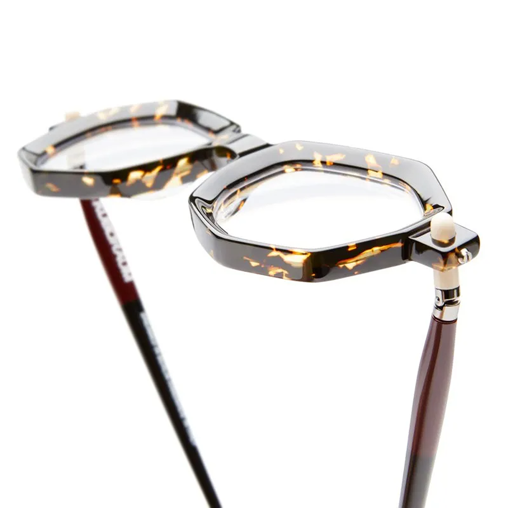 Kuboraum eyewear Model P27 col. HOF