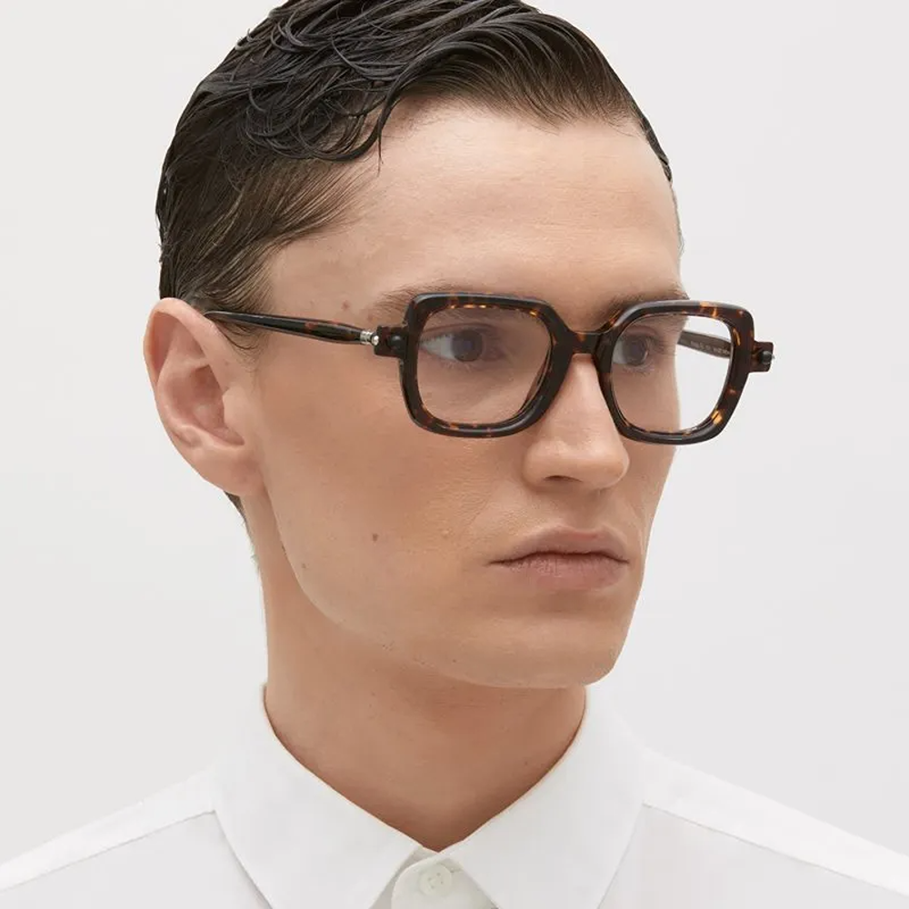 Kuboraum eyewear Model P4 col. TOT